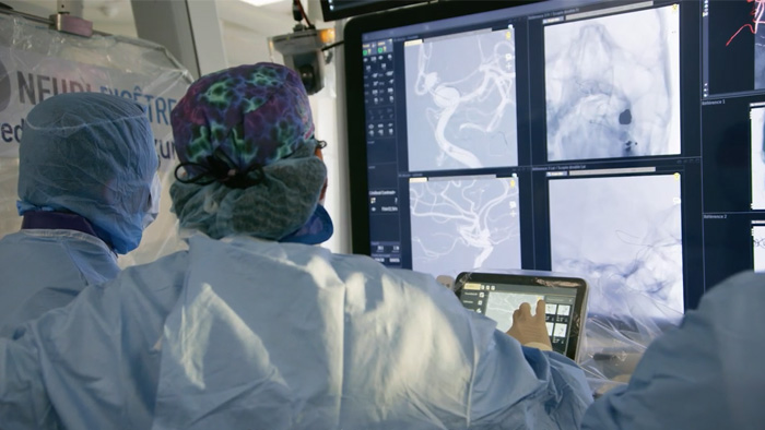 Уменьшенное изображение профессора Шпелле