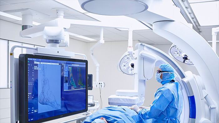 Система Azurion со штативом FlexArm