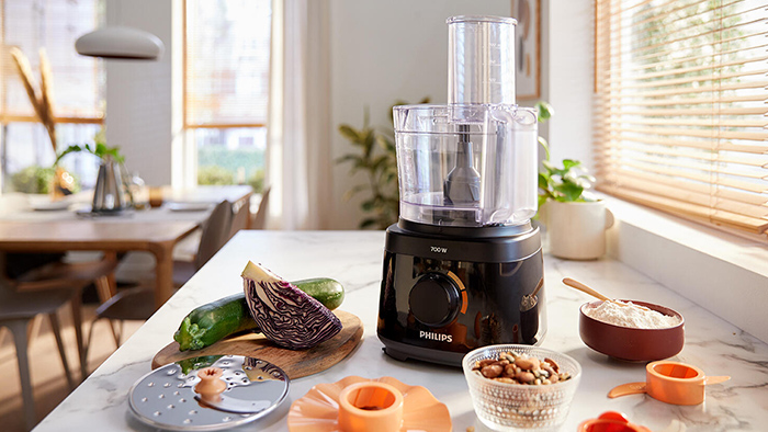 hr7310-30-functions-daily-food-processor-black-thumb