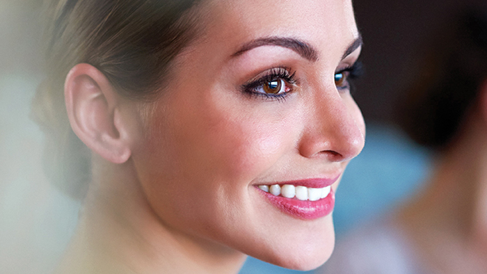  женская улыбка