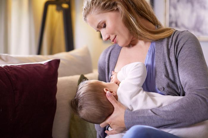 Кормление ребенка грудью по требованию &ndash; хороший способ поддержать выработку молока и обеспечить потребности ребенка.