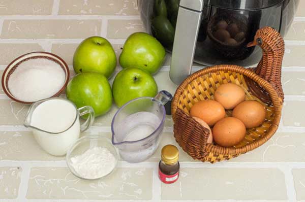 Паштейш - яблоки с заварным кремом