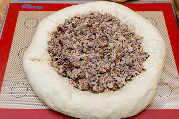 Сытный мясной пирог