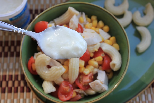 Pasta and chicken salad 
