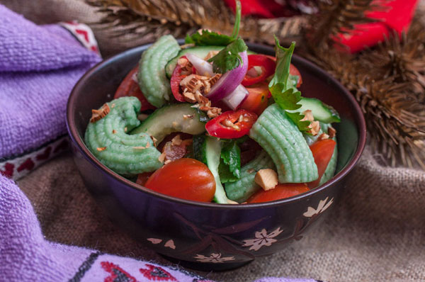 Тайский салат с пенне